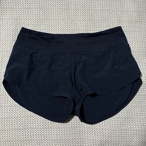 Size 4 Speed Up Low-Rise Lined Short 2.5"